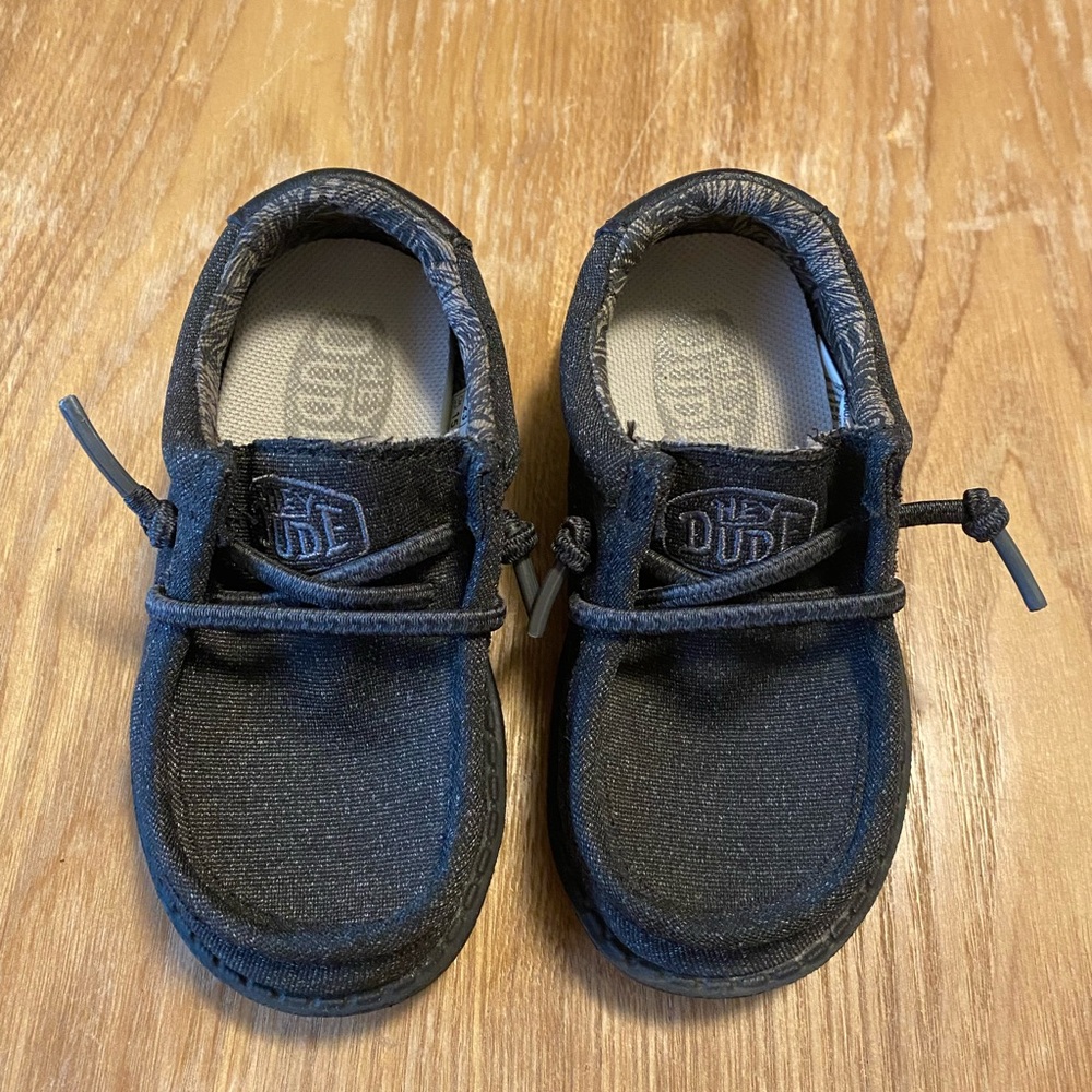 Hey Dude Toddler size 7 - Picture 2 of 6